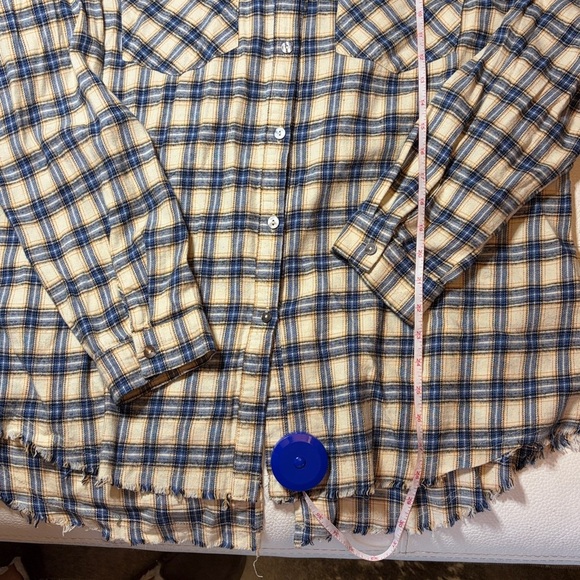 Plaid Button-Up Shirt - Size XL - Picture 2 of 10